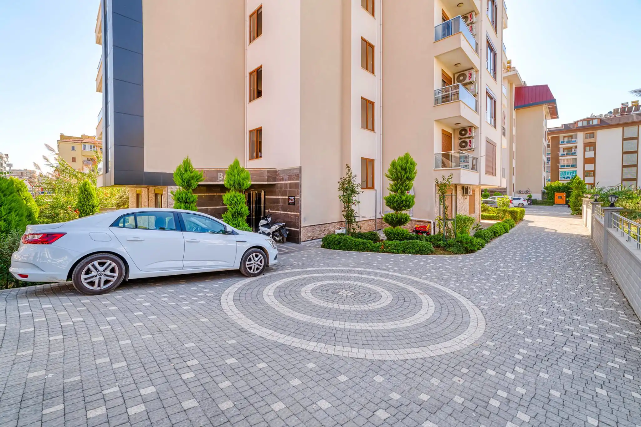 Изображение Просторная меблированная квартира 3+1 в 100 метрах от пляжа