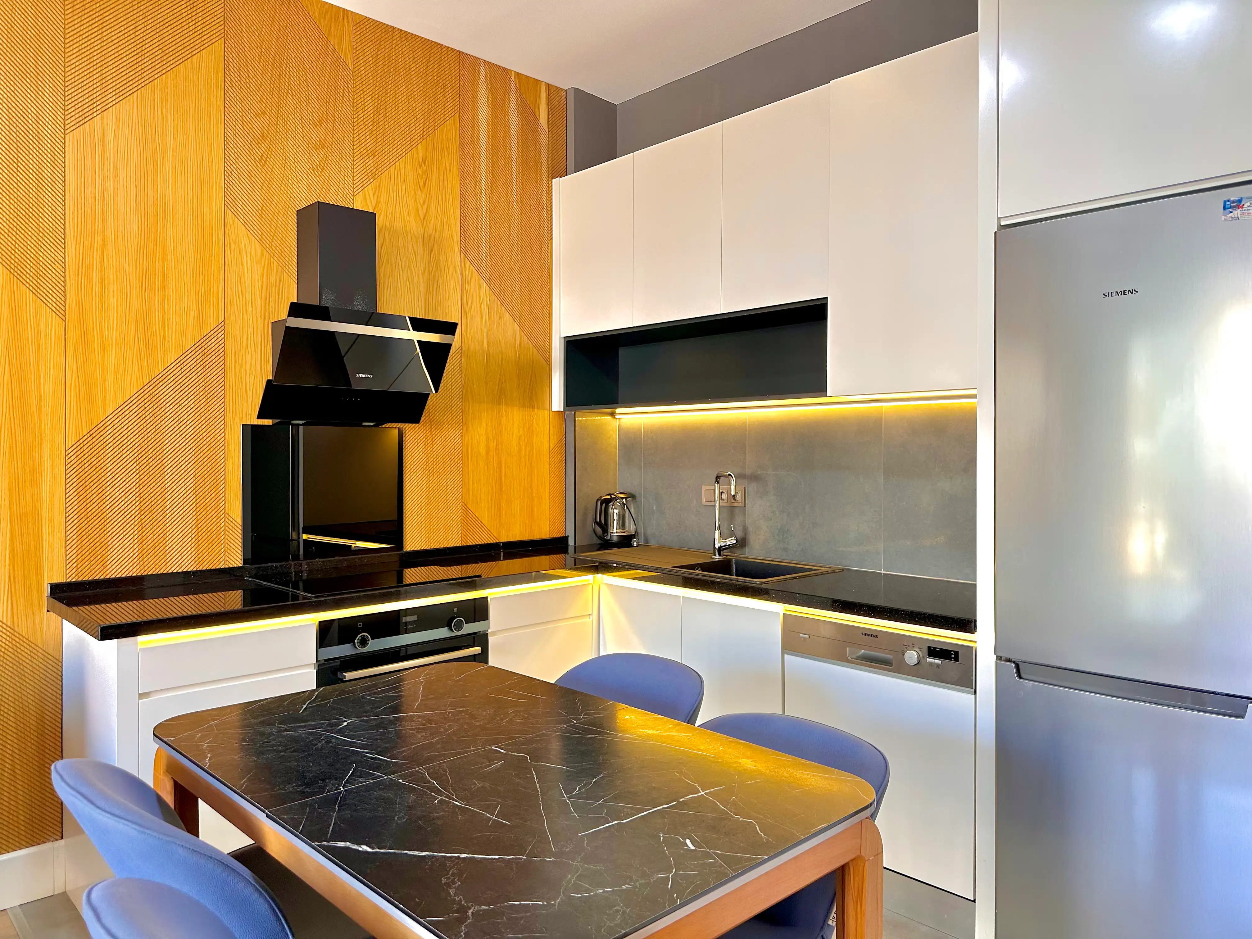 Изображение Шикарная квартира 1+1 с мебелью в престижном комплексе Клеопатры, Аланья