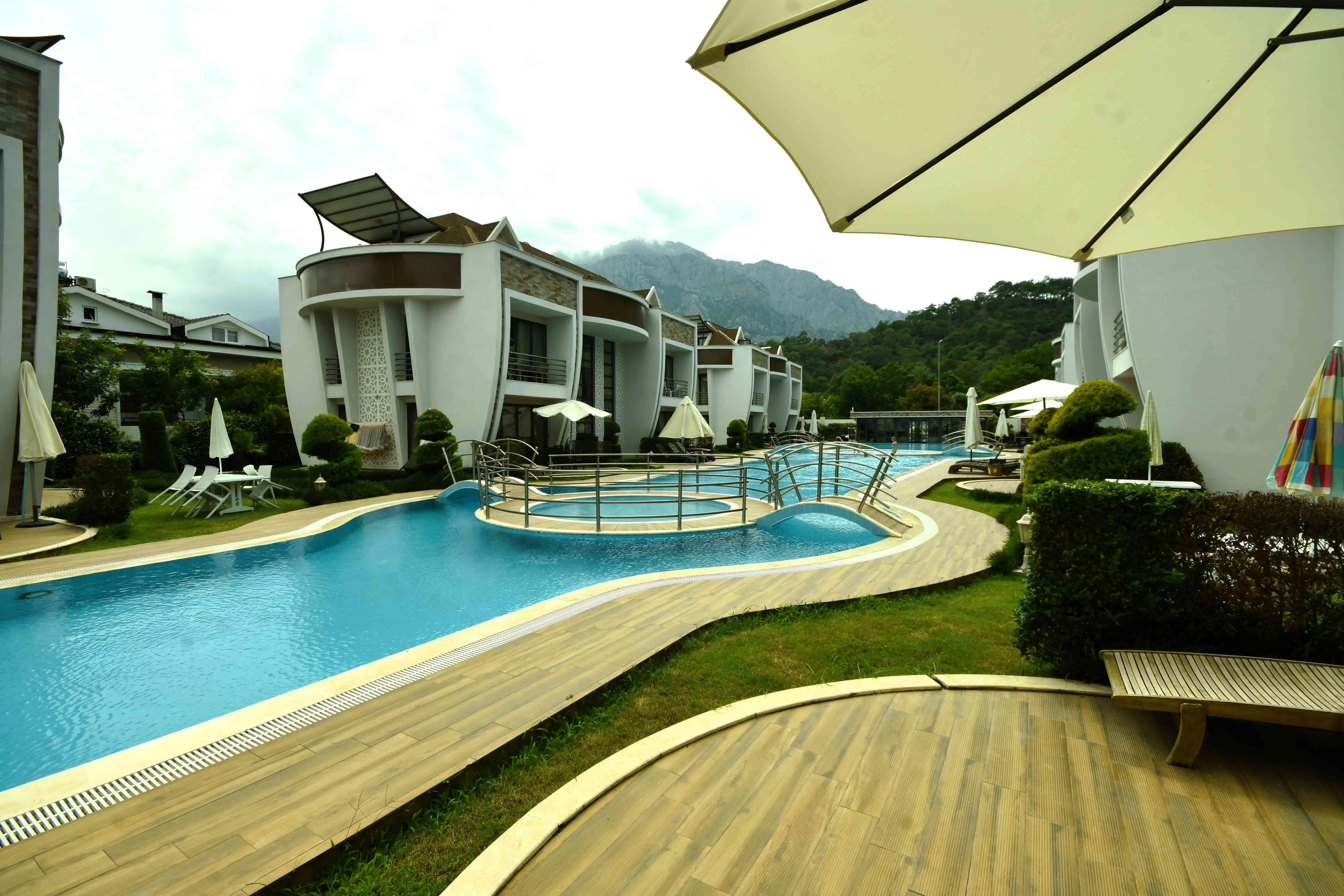 Изображение Квартиры в готовом проекте в курортном городе Кемер